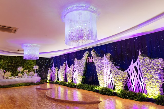 Tổ Chức Sự Kiện Tiệc Cưới Đám Cưới Chuyên Nghiệp